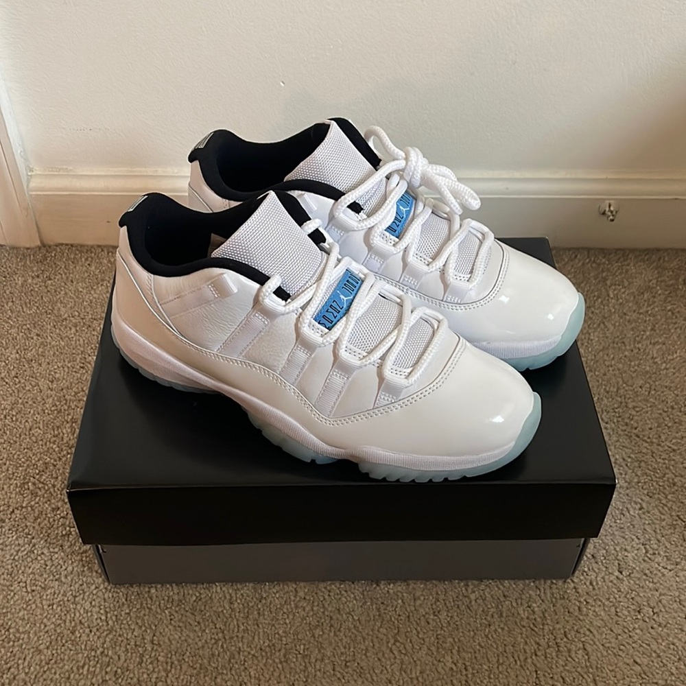 BRAND NEW Air Jordan 11 Retro Low